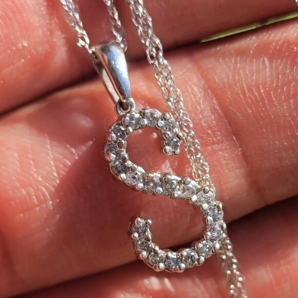 Gorgeous solid 10K white gold genuine diamond S initial necklace